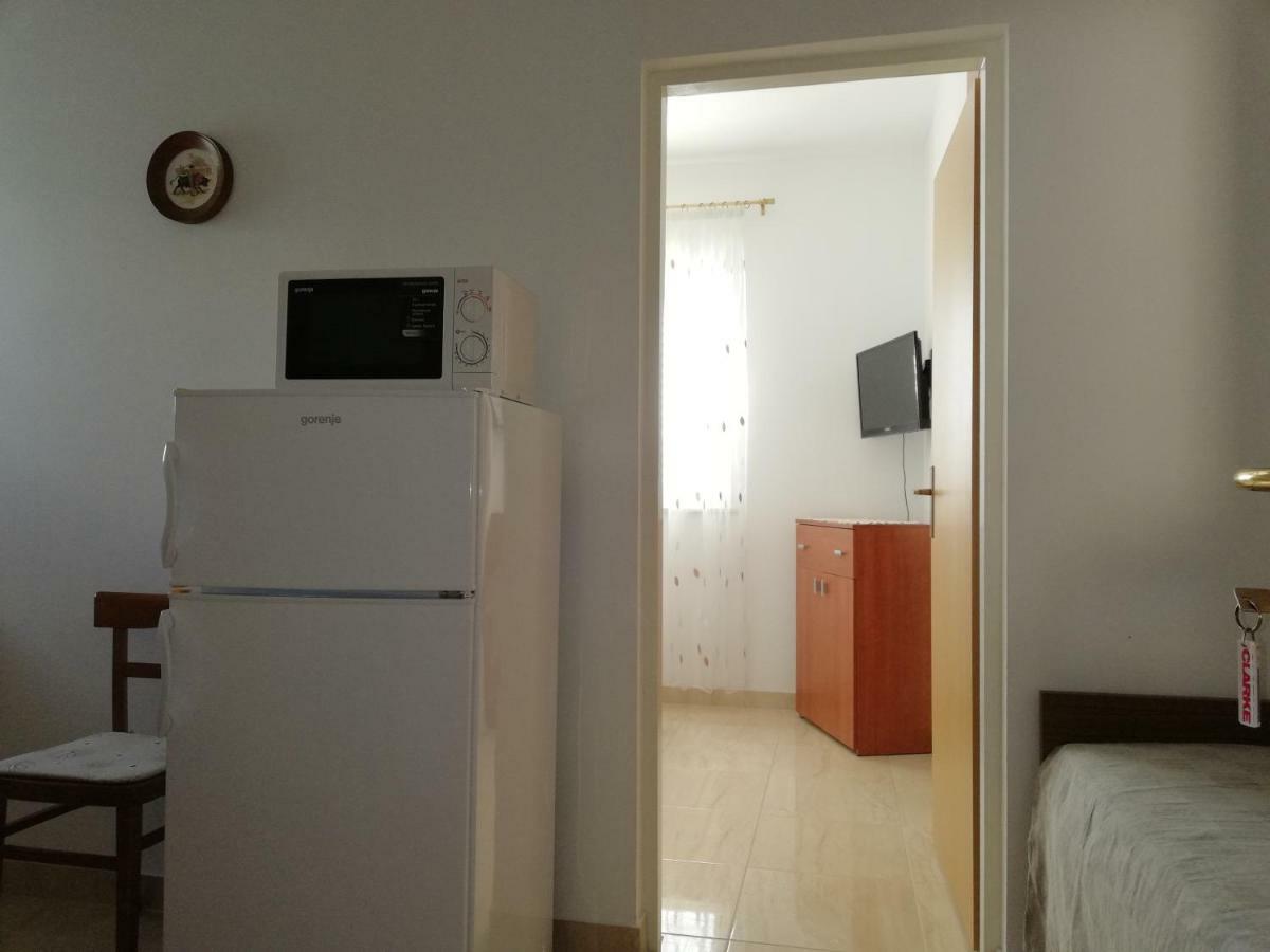 Apartment Ivo Mazic Sreser Buitenkant foto